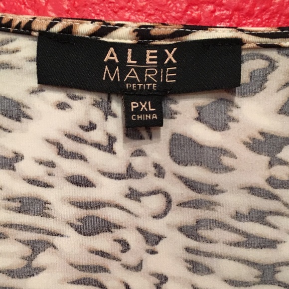 ALEX MARIE-ANIMAL PRINT TOP WITH COWELL NECK. - Picture 4 of 7